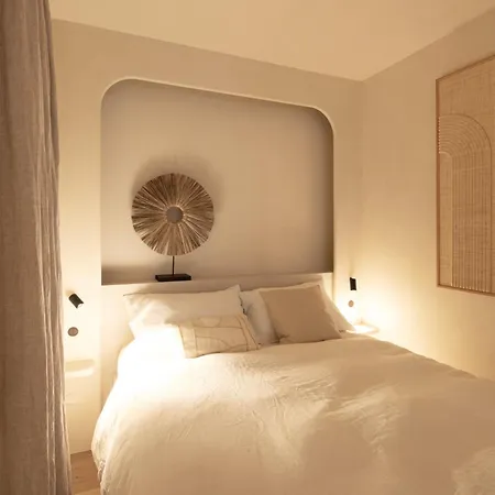 アパート Duna クノック・ヘイスト